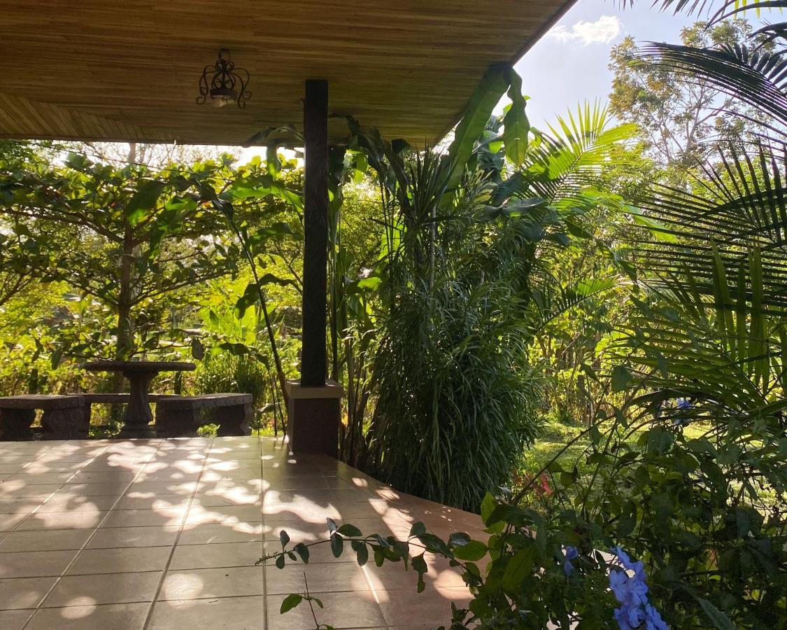 Villa Hortensias La Fortuna 외부 사진